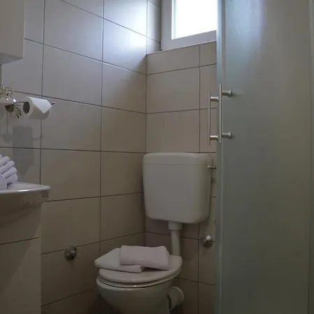 Stanisic Guest house 3*