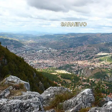 Pensión Stanisic 3*